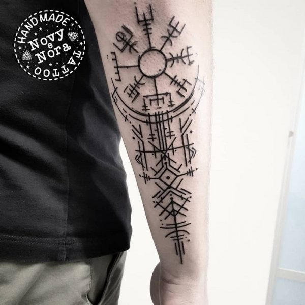 34 Best Vegvisir Tattoo Ideas - Read This First