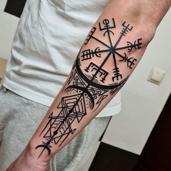 Decoding the Viking Compass The Meaning Behind the Vegvisir