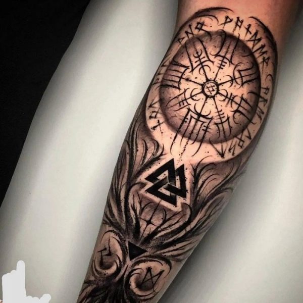 34 Best Vegvisir Tattoo Ideas - Read This First