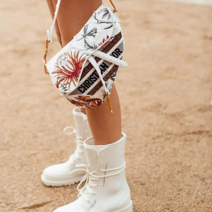 How To Wear White Boots