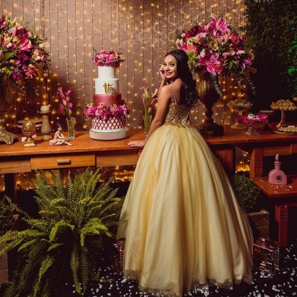 What To Wear To a Quinceanera