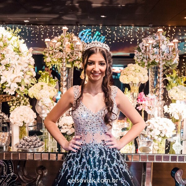 What To Wear To a Quinceanera